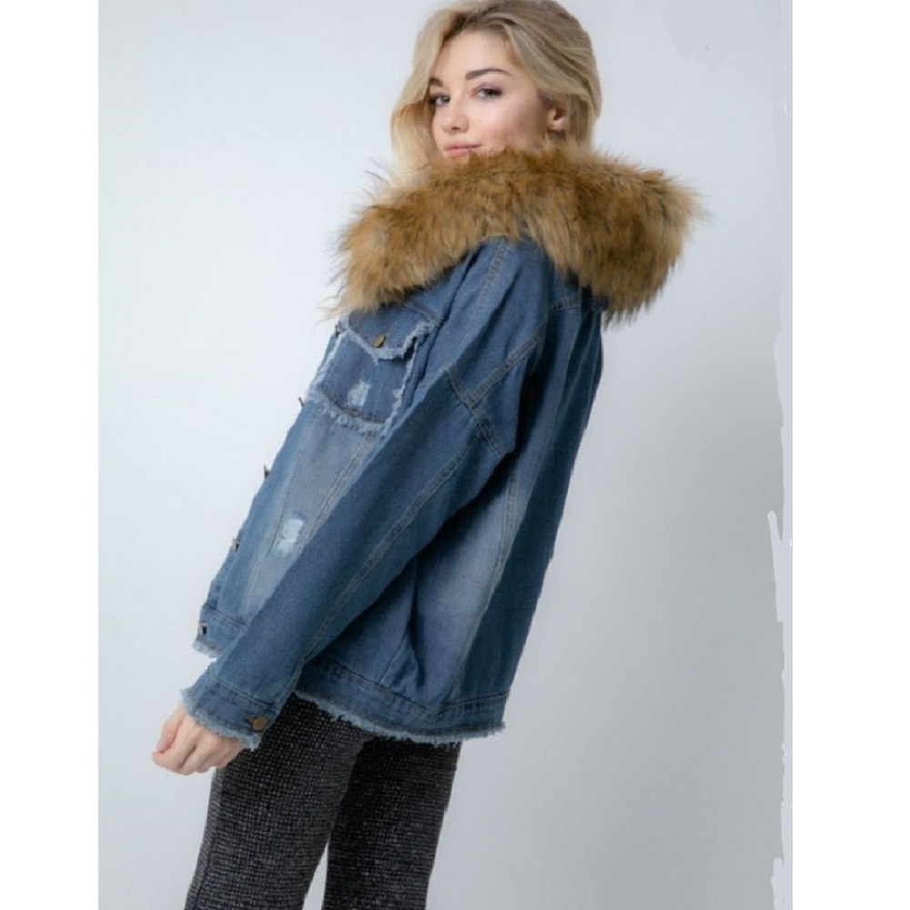 LAST ONE!  NWT Removable Fur Hooded Denim Jacket S - Picture 2 of 8